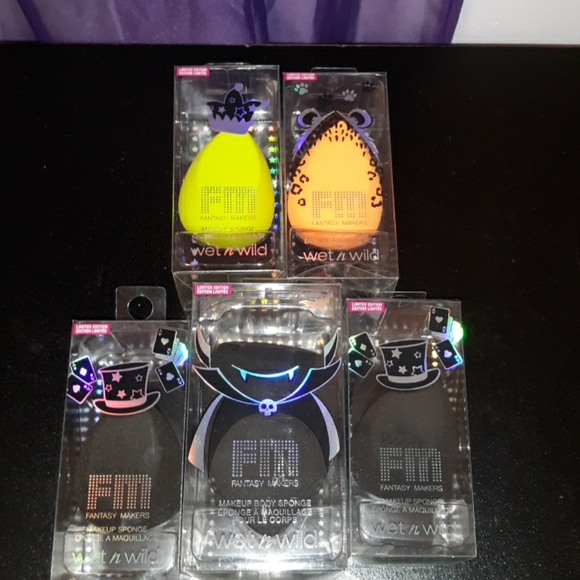 5 New Wet N Wild Fantasy Makers Makeup Spon - Picture 1 of 5